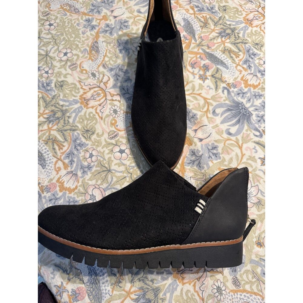 Dr. Scholl's Shoes Women's Insane Shooties NWO box